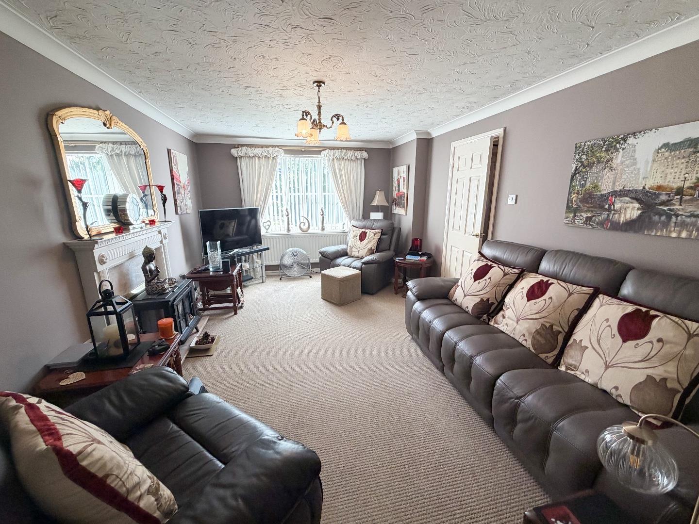 Clos Castell Newydd, Bridgend County Borough, CF31 5DR